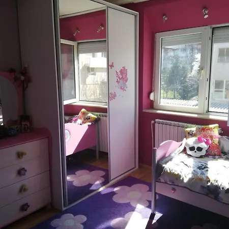شقة Three Bedroom In Attractive Location *